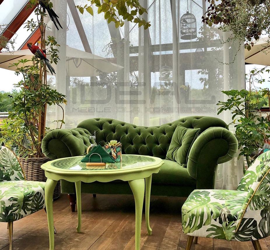 aranżacja z roslin w kawiarni